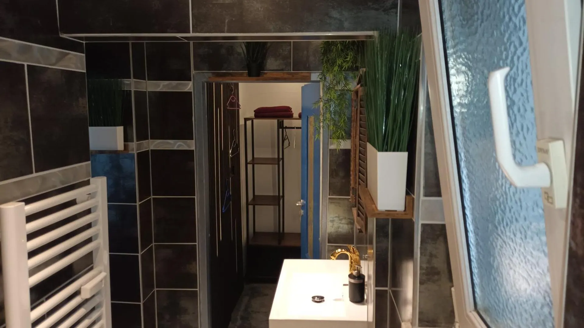 Stilvolles Appartement Im Zentralen Schwabing - Innenstadt Munich