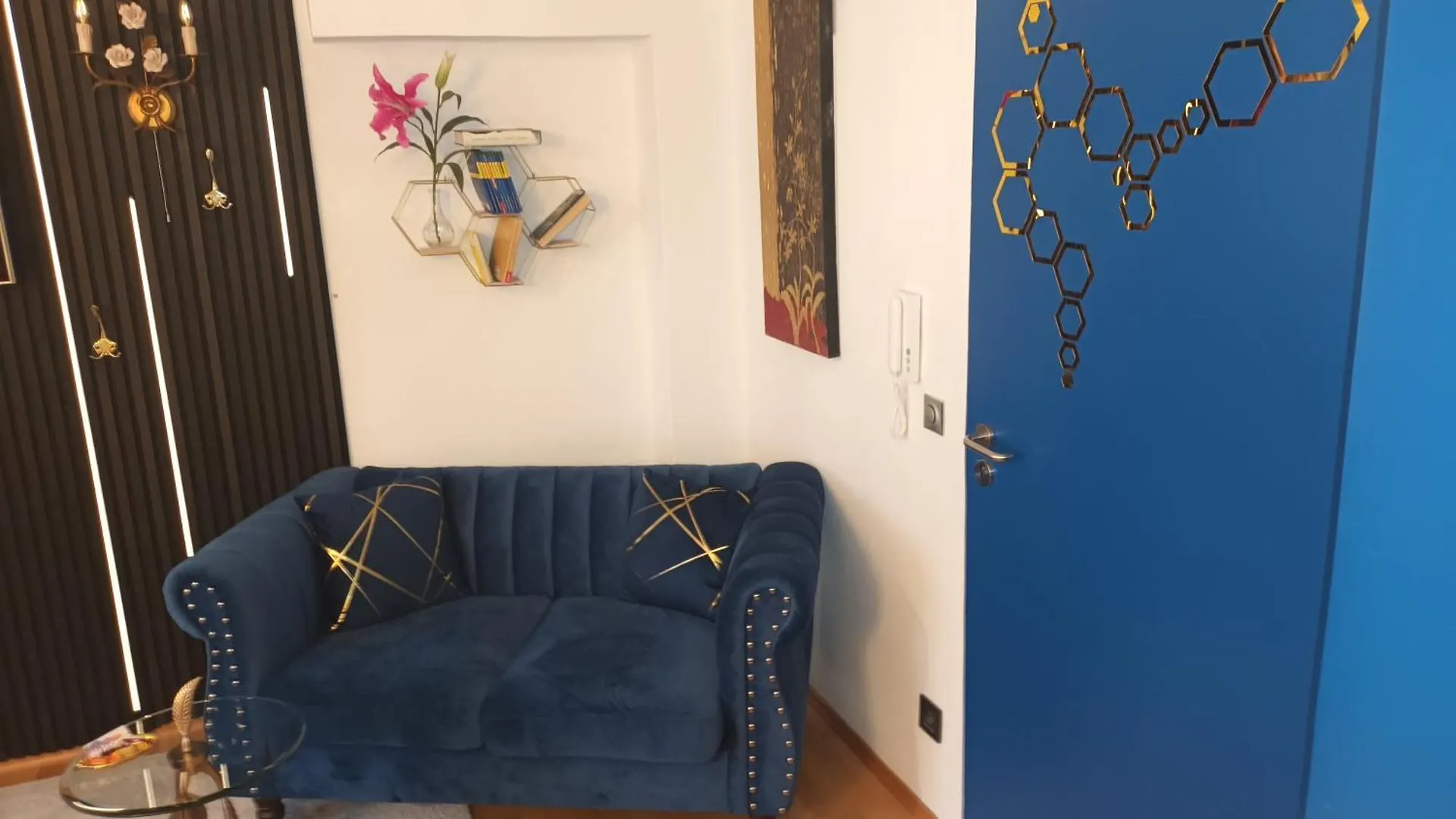 Stilvolles Appartement Im Zentralen Schwabing - Innenstadt Munich
