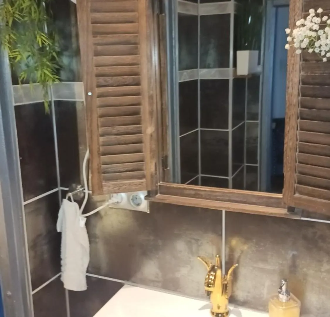 Stilvolles Appartement Im Zentralen Schwabing - Innenstadt Munich