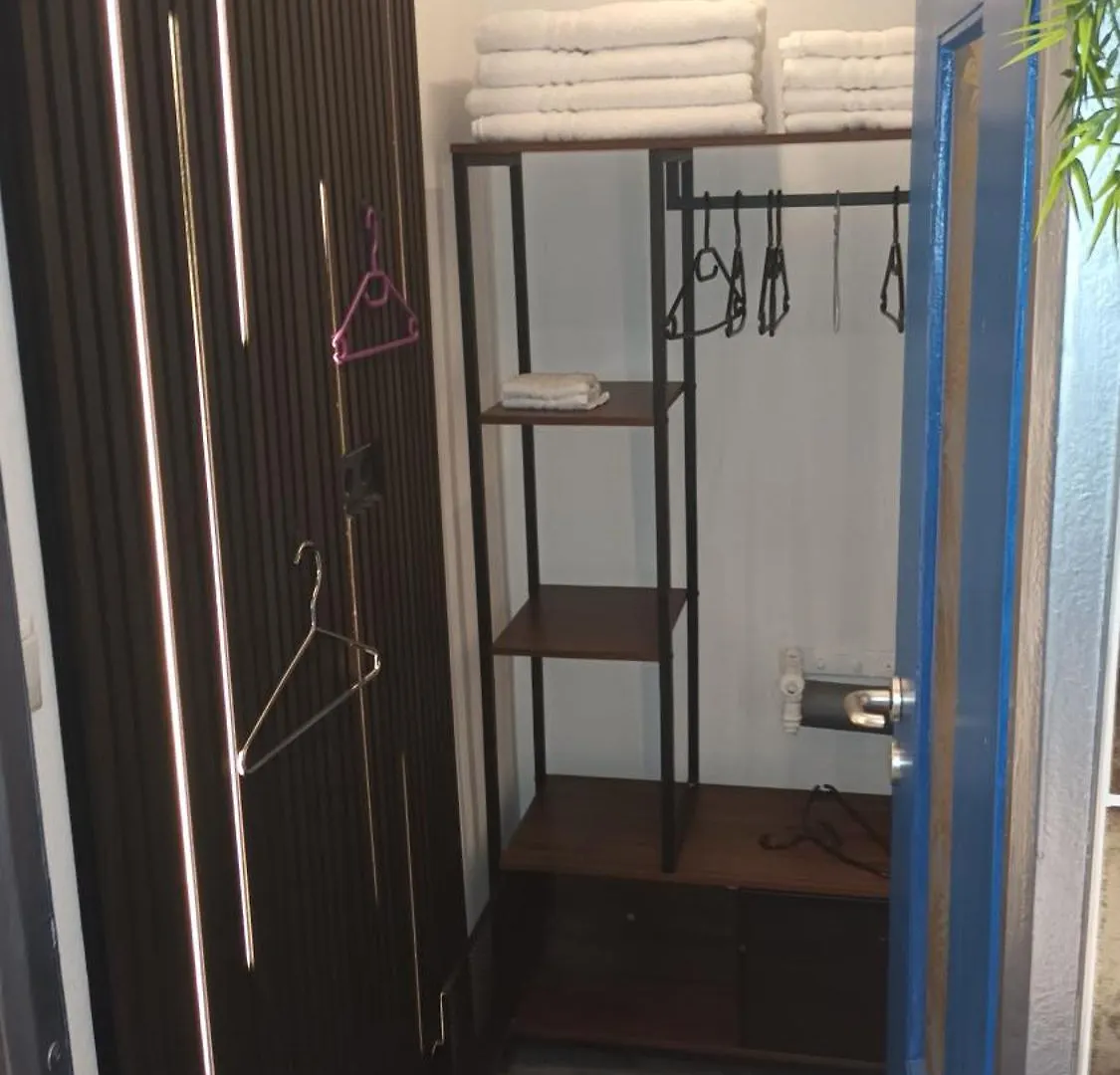 Stilvolles Appartement Im Zentralen Schwabing - Innenstadt Munich Apartment